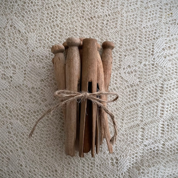 Wooden Clothes Pins Weathered Sun Washed Long Wooden Clothes Line Pins Laundry Line Pins - Distressed Wooden Craft Pegs