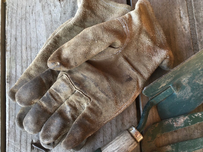 Worn Leather Gloves Gray Leather Woodcutters Glove Garden Etsy