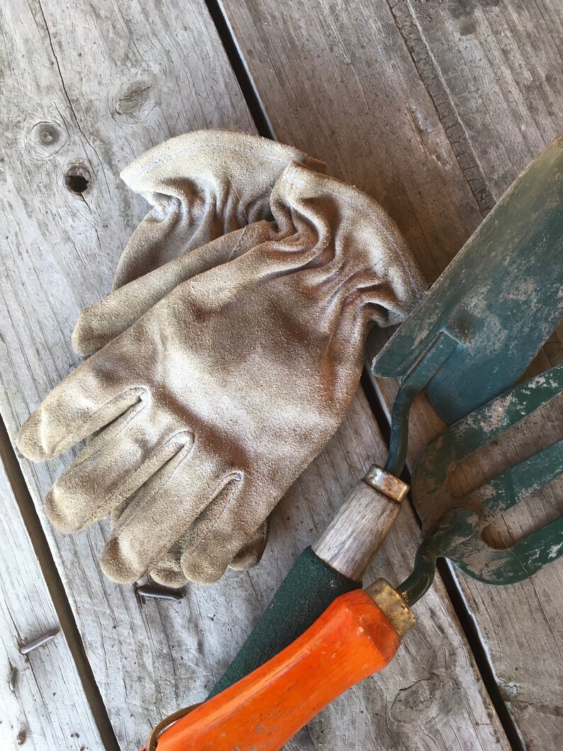Worn Leather Gloves Gray Leather Woodcutters Glove Garden Etsy