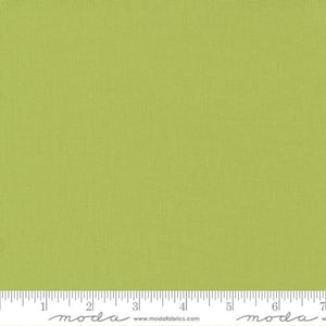 Moda Bella Solids in Pistachio 9900 134, solid green fabric, solid fabric, green cotton, green fabric basics, pistachio fabric, #23643