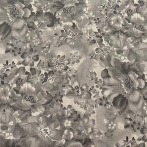 REMNANT 32 of Black and Grey Blender Fabric C200-18 