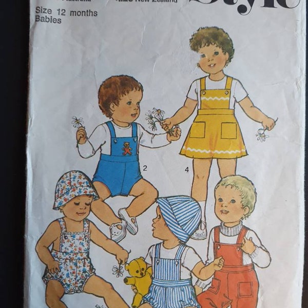 Adorable 70s girls/ boys size 1 baby STYLE 2196 - super cute sun suit, romper vintage sewing pattern - overalls, includes hat pattern