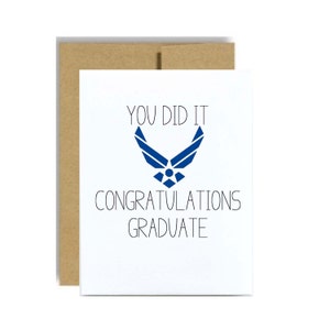 Biglietto di laurea dell'aeronautica militare - laureato militare, aviatore, ce l'hai fatta, congratulazioni, carta kraft blu