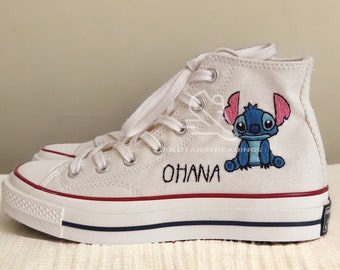 Personnage personnalisé avec prénom, chaussures à broder, animal Converse All Star, cadeau d'anniversaire personnalisé pour elle