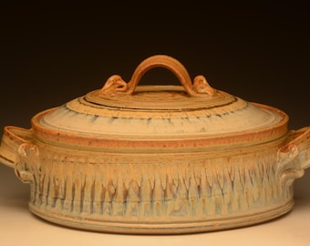 Handmade Stoneware Casserole. Wheel Thrown. Studio Pottery.