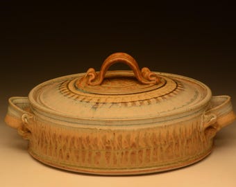 Handmade Stoneware Casserole. Wheel Thrown. Studio Pottery.
