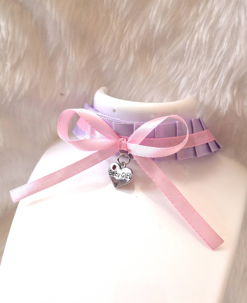 Baby Girl Heart Lilac Pink Ruffled Ribbon Choker Ddlg BDSM Collar Necklace Lolita Age Play Kinky Submissive Fetish Princess Daddy Sub ABDL