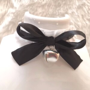 Cosplay Frilly White Black Ruffled Japanese Anime Maid Choker Cat Bell ...