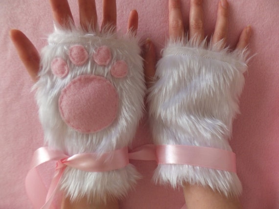 Cat Paws Cute Soft Fuzzy White /& Pink Faux Fur Costume Animal Gloves Bunny