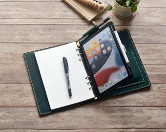 För vänsterhandsskrivning, iPad Mini läderfodral med A5 pärm med 6 ringar, A5 pärm foliofodral