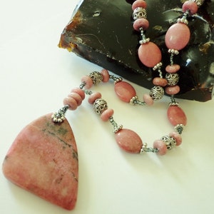 Rhodonite Pendant Necklace, Gemstone Beads Necklace, Pink Rhodonite Beads Necklace, Jewelry Gift for Her