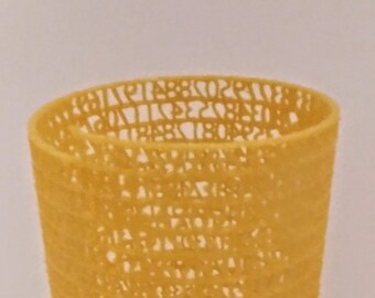 黄色の Pi ガラス、鉛筆ホルダー、3D プリント、数学、Pi、室内装飾、科学