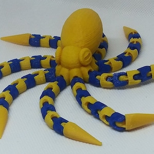 Articulated Octopus, Yellow Blue, 3d Printed, Toy, Fidget, Desk toy, Articulated, Flexible