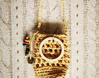 Bolsa de ráfia para bonecas
