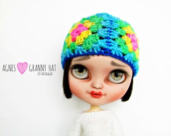 Granny hat for Blythe