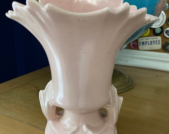 Vintage USA 807 Vase