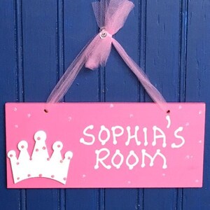 Girl&#39;s Name Sign. Personalized Crown Room Sign, with Glittered Crown. Girl&#39;s Room Decor. Kid&#39;s Door Plaque. Girl&#39;s Name Plaque. Door Sign.