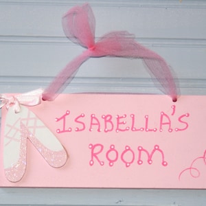 Girl's Name Sign. Ballet Hand Personalized Room Sign, Pink. Kid's Door Plaque. Girl's Room Decor. Name Plaque. Girl's Door Sign. Wall Art.