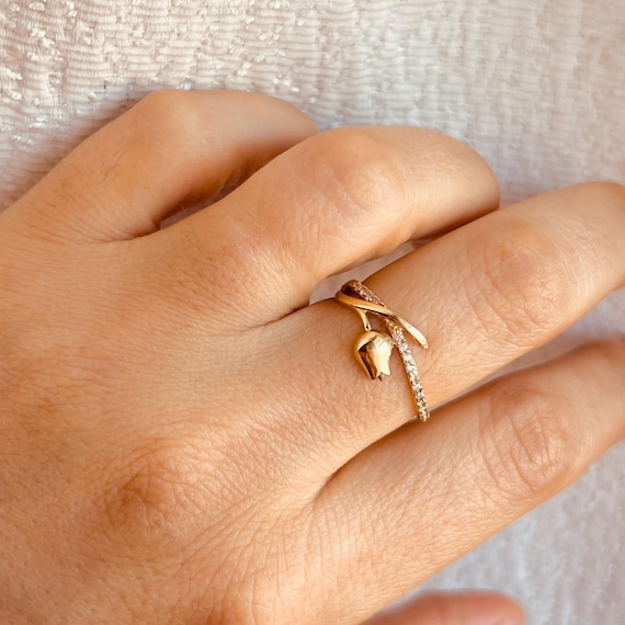 Tulip Wrap Ring - image 2