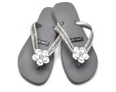white havaianas with diamond
