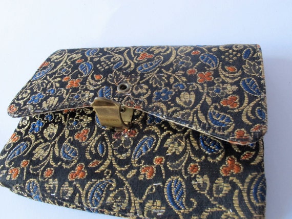 Vintage coin purse with coin section floral motif… - image 3