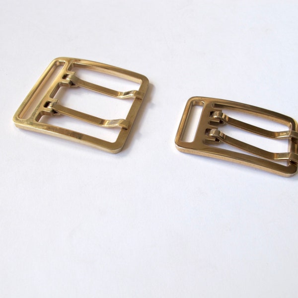 Large buckles for belts or hand bags crafting supply