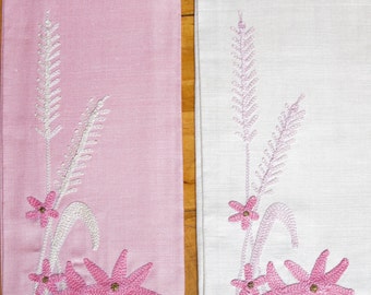 Vintage Embroidered Irish Linen Guest Towels, Pink Floral Pair