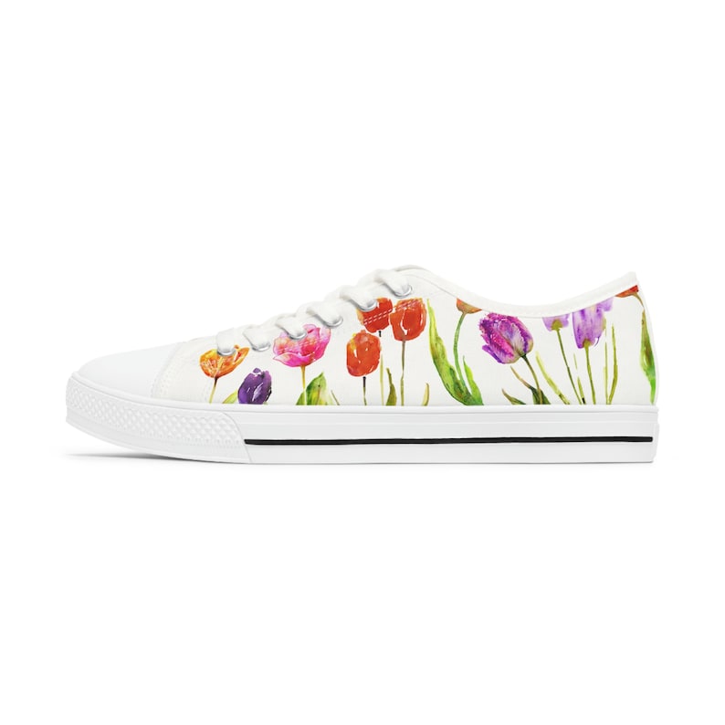 Hummingbird White Floral Pattern Print Black Sneaker Shoes For Men Women main image 1