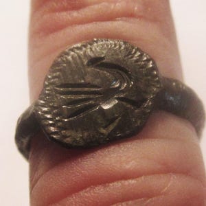 Ancient Running Bird Bronze Ring from Medieval Northern Europe from the 12th. to 16th. C. in size 6