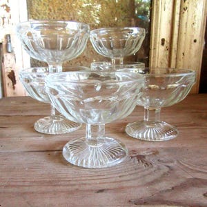 6 Bowls Small Clear Glass Sorbet Dessert Sundae Glasses Pallet Cleansing Bowls Retro Vintage