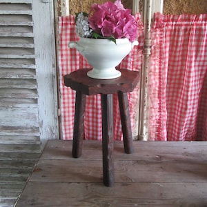Stool Wooden Milking French Vintage Tripod Rustic Cottage Farmhouse Style