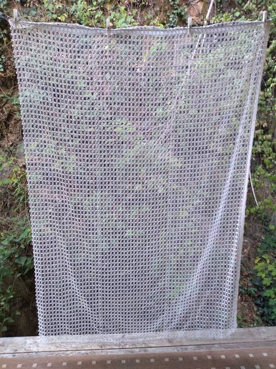 Vintage French Filet Lace Curtain: 1970s Ecru Weave (52x76 Inches