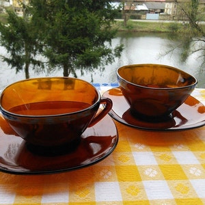 Glass Amber Jumbo Tea Cups Saucers French Vintage Retro Vereco x 2