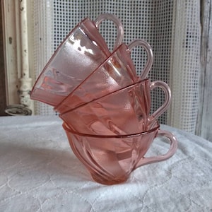 4 Pink Coffee Tea Cups Vereco Glass French Vintage Retro