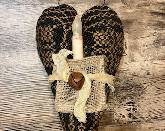 primitive 9-1/2” x 13” coverlet  heart with timer taper.