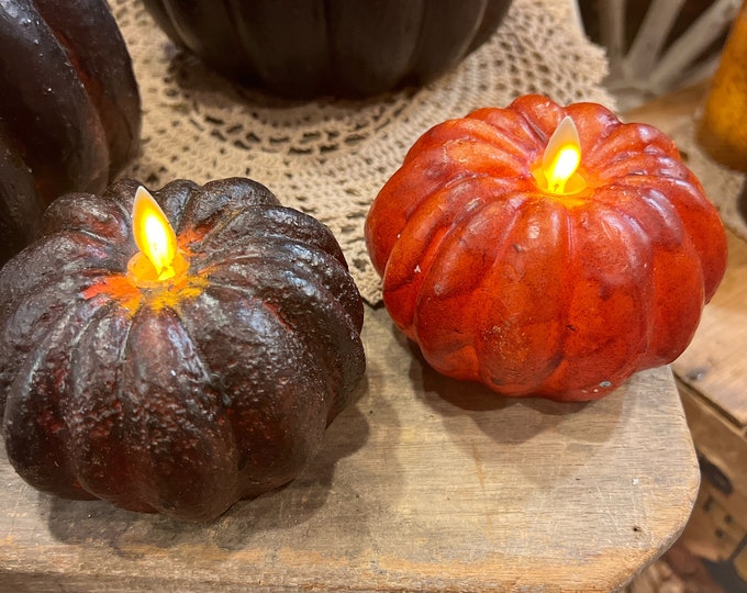 4x4” Raggedy Junction Primitive moving flame TIMER  PUMPKIN candle,
