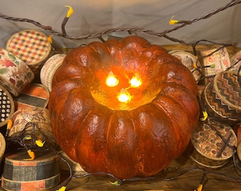 6x8” Raggedy Junction Primitive moving flame TIMER  tri flame PUMPKIN candle,