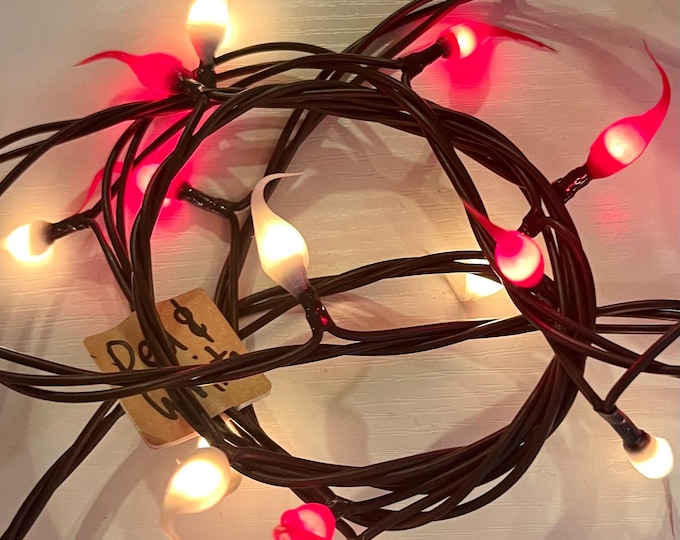 Raggedy Junction "red & white" Electric hand dipped primitive silicone teeny rice lights