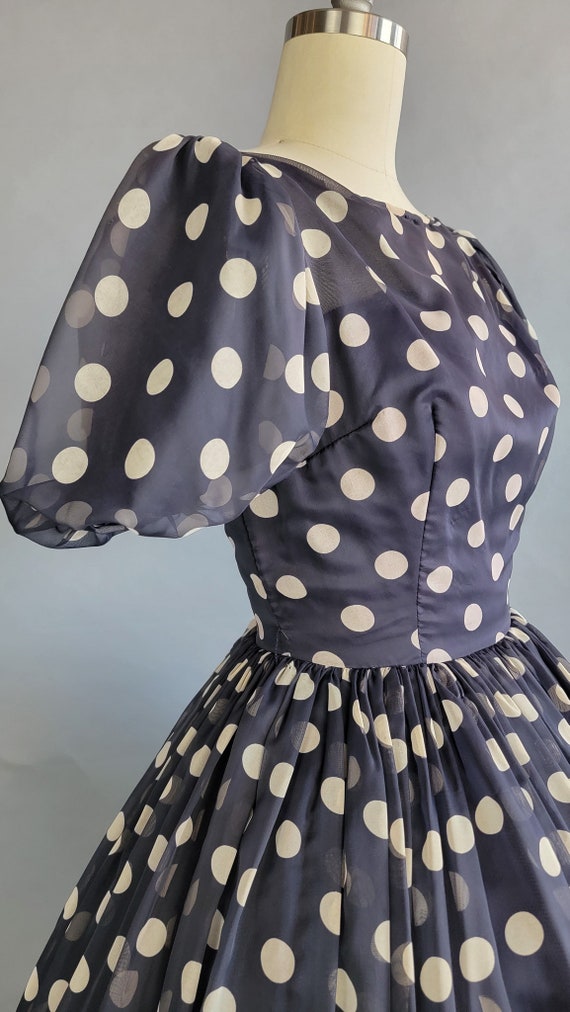 1950s Dress / 1950s Polka Dot Dress / Puff Sleeve… - image 5