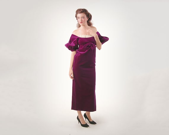1960s Plum Velvet Regency Sleeved Dress / Purple … - image 9