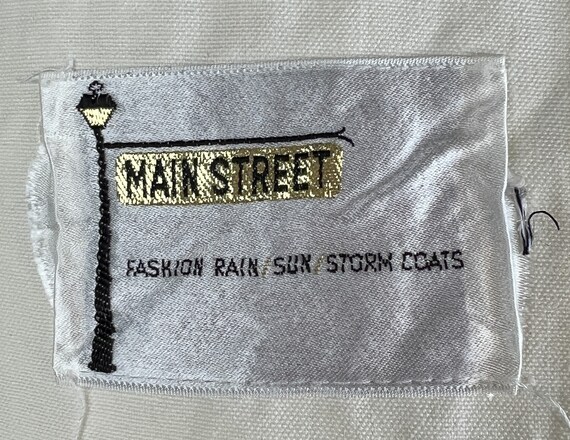 1960s Mod Coat / Celluloid Buttons & Chain on Whi… - image 10