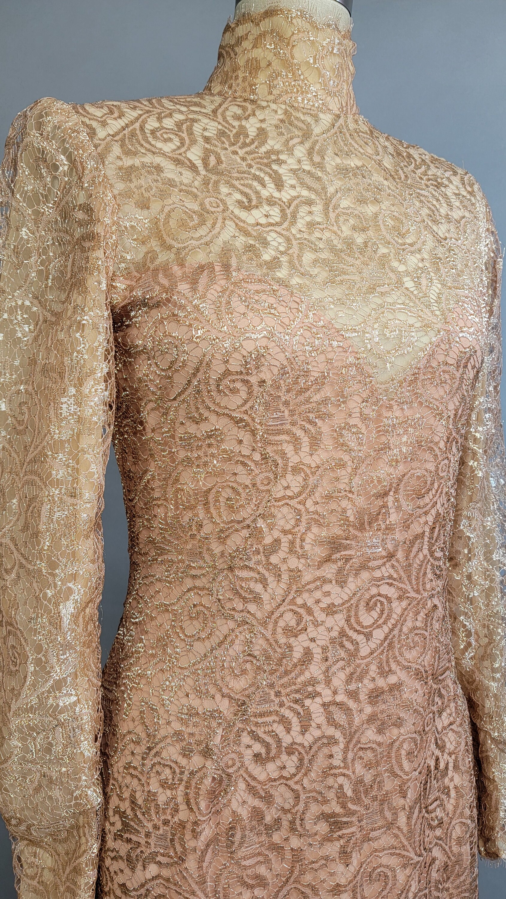 green emerald velvet dress Saks Fifth Avenue Metallic Lace Dress – Moore Vintage Archive main image 1