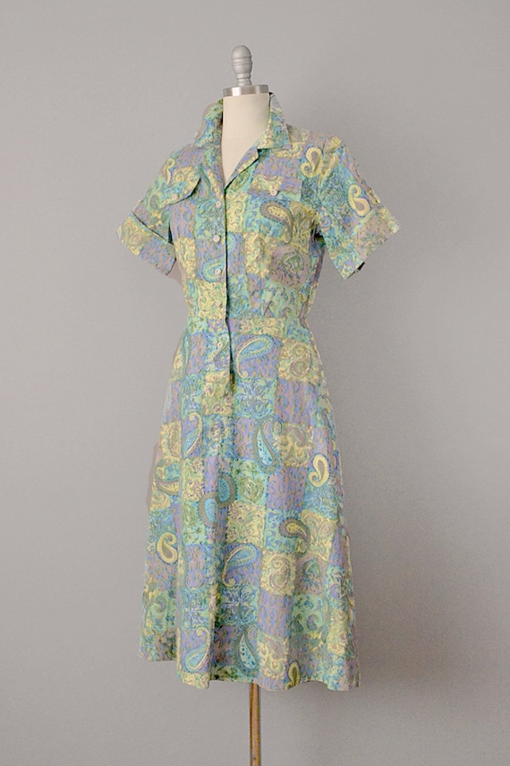 1950s Shirtwaist Dress / 1950s Spring Paisley Dea… - image 3