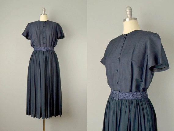 1950s Shantung Dress / Navy Blue Silk Chiffon and… - image 1