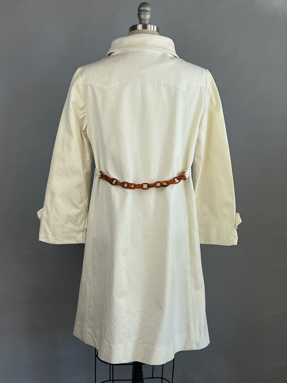 1960s Mod Coat / Celluloid Buttons & Chain on Whi… - image 4