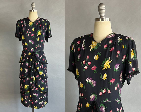 1940s Dress / Floral Silk Crepe Dress with Tiered… - image 1