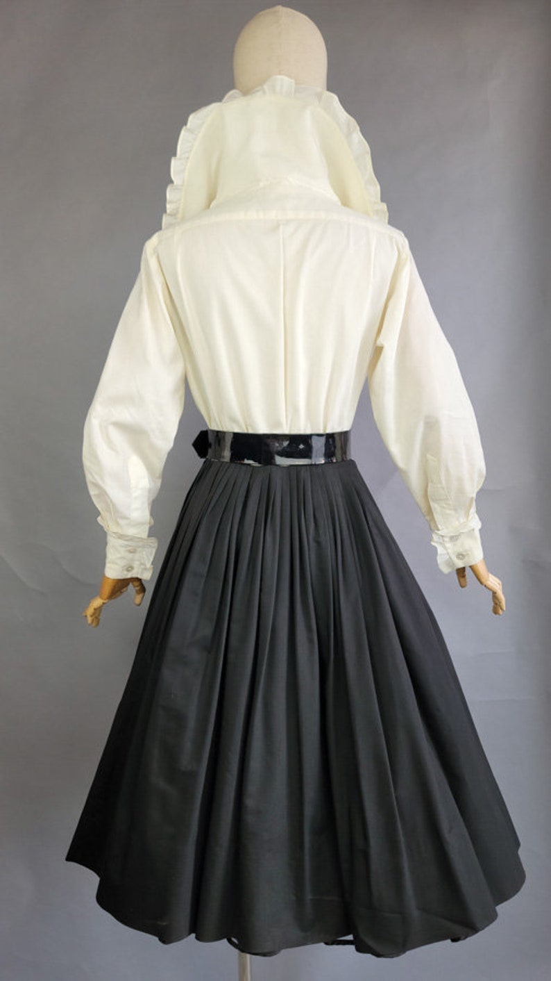 1960s Dress / 1960s Anne Klein Black and White Dress with Patent Leather Belt / B & W Dress / 1960s Day Dress / 1960s Party Dress / Small image 9