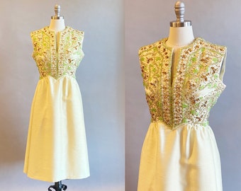 1960s Dress / 1960s Party Dress / Beaded Cocktail Dress / Green Evening Dress / 1960s Cocktail Dress / Pale Green Dress / Size Large