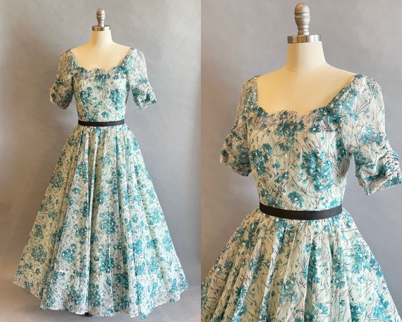 1950's Party Dress / Sheer Floral Print Dress / D… - image 1