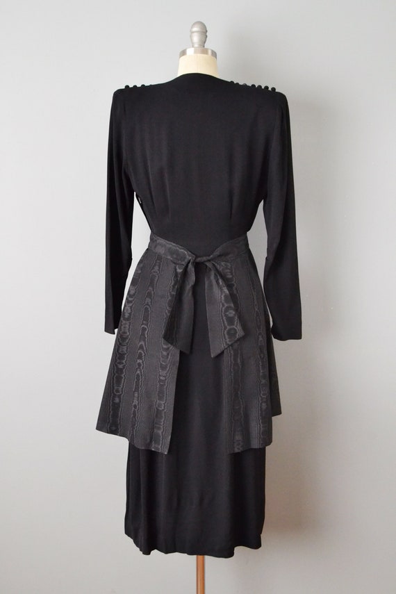 1940s Black Dress With Detachable Apron / 40s Bla… - image 10